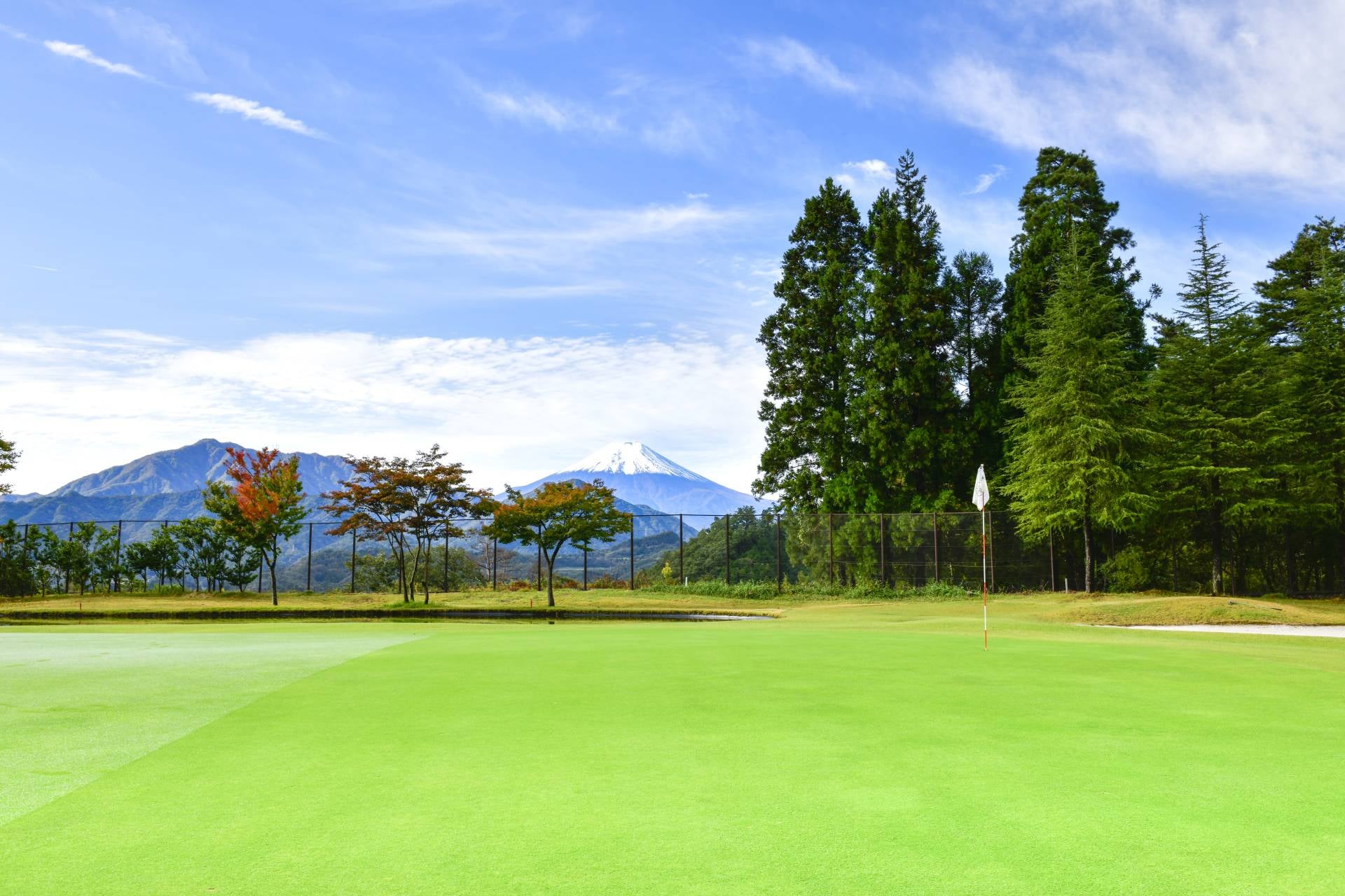 富士リゾートカントリークラブのコース風景